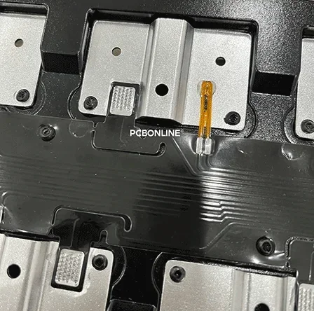 cell connection system busbar